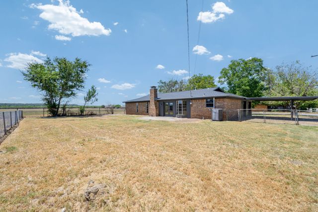 2201 SE 22nd Avenue, Mineral Wells, TX 76067
