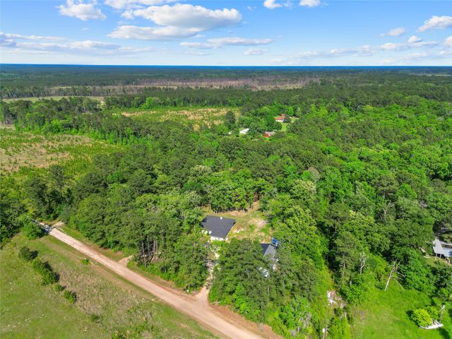 452 N Ghost Branch Road, Trinity, TX 75862