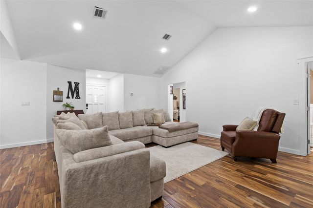 452 N Ghost Branch Road, Trinity, TX 75862