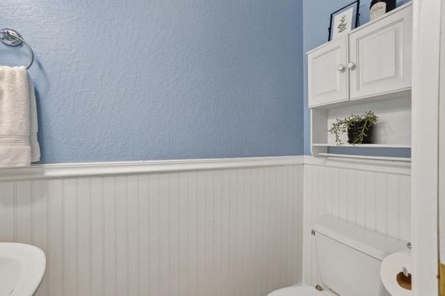 11990 Jack Pine Lane, Redding, CA 96003