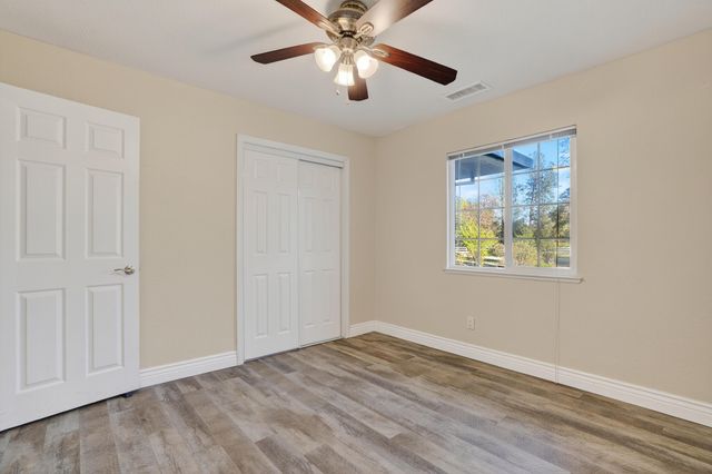 11990 Jack Pine Lane, Redding, CA 96003