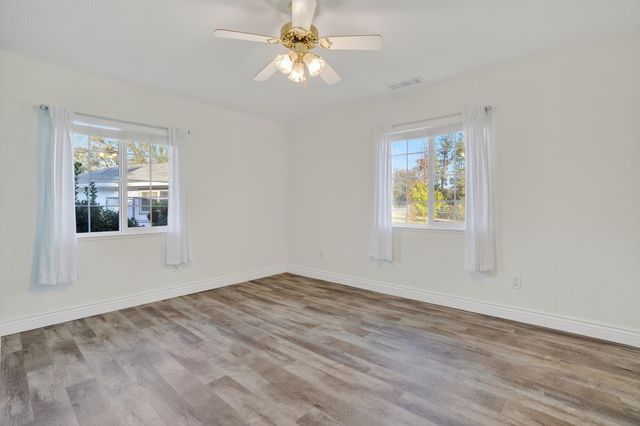 11990 Jack Pine Lane, Redding, CA 96003