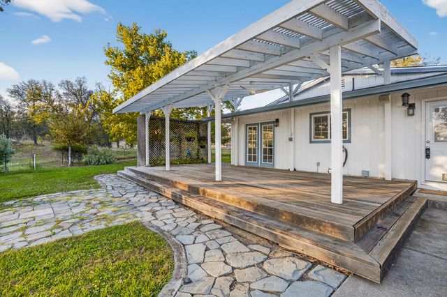 11990 Jack Pine Lane, Redding, CA 96003