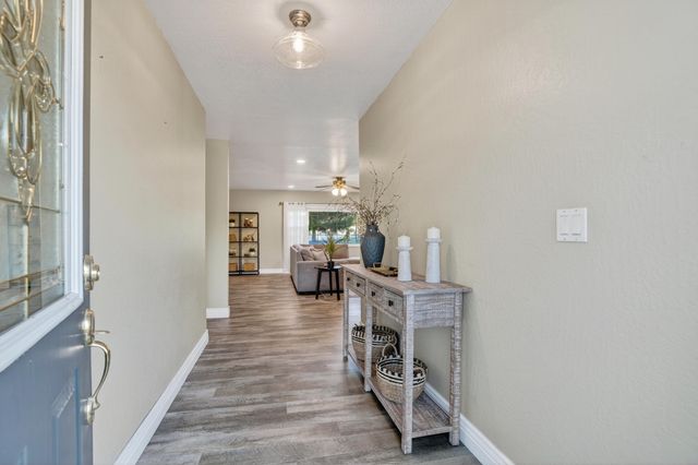 11990 Jack Pine Lane, Redding, CA 96003