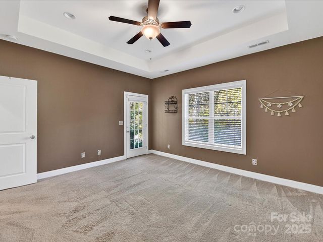 2612 Poplar Cove Drive NW, Concord, NC 28027