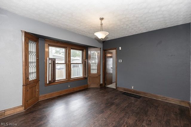 144 Cornell Avenue, Elyria, OH 44035