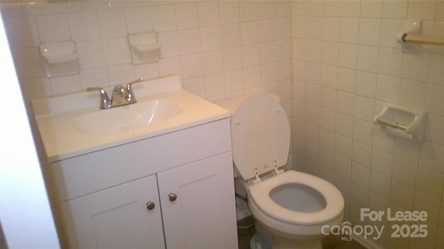 607 11th Street SW, Hickory, NC 28602