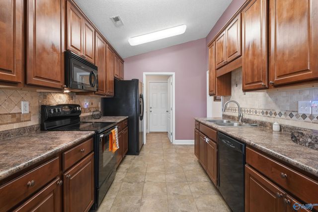 2609 Slate Drive, Huntsville, AL 35803