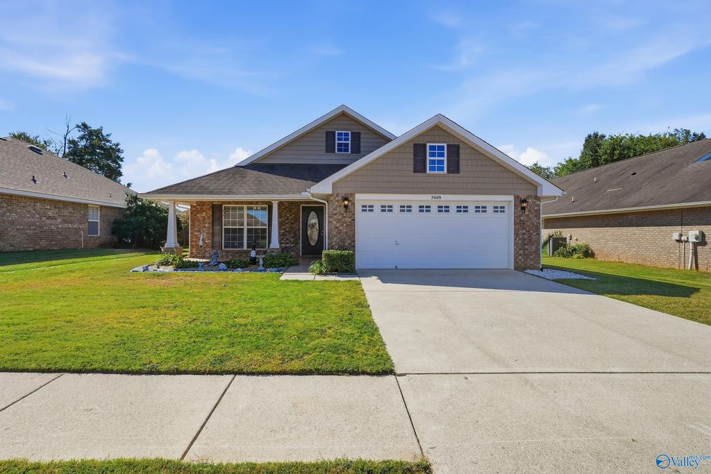 2609 Slate Drive, Huntsville, AL 35803