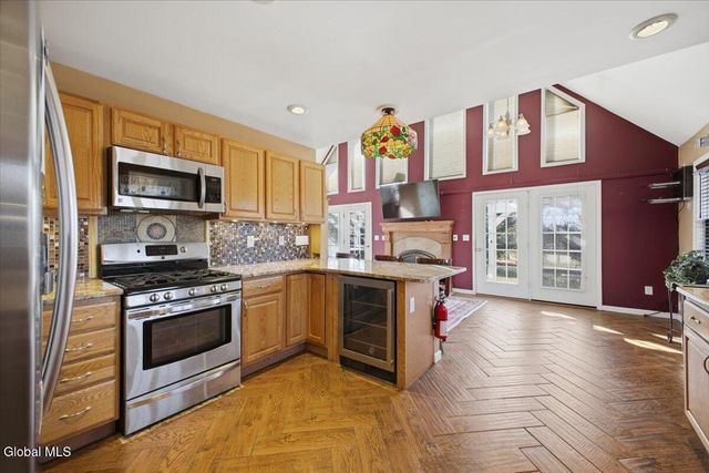 174 County Route 76, Stillwater, NY 12170