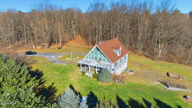 174 County Route 76, Stillwater, NY 12170