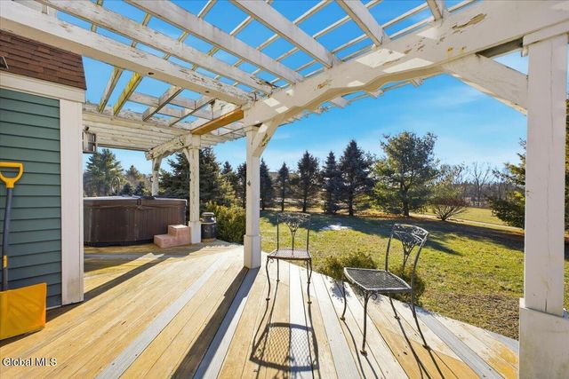 174 County Route 76, Stillwater, NY 12170