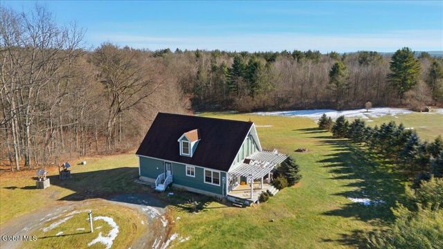 174 County Route 76, Stillwater, NY 12170