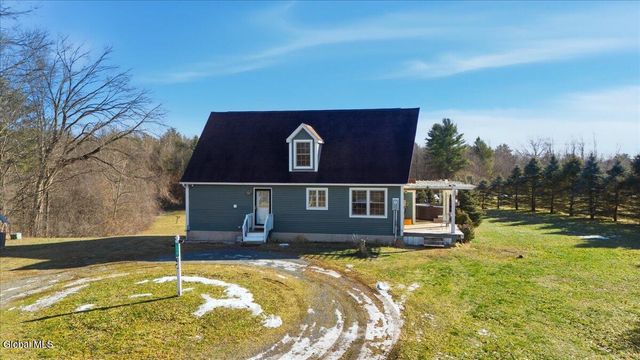 174 County Route 76, Stillwater, NY 12170