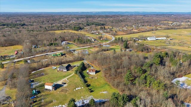 174 County Route 76, Stillwater, NY 12170