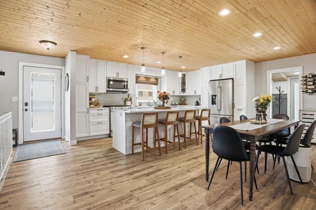 4031 Roanoke Street SE, Prior Lake, MN 55372