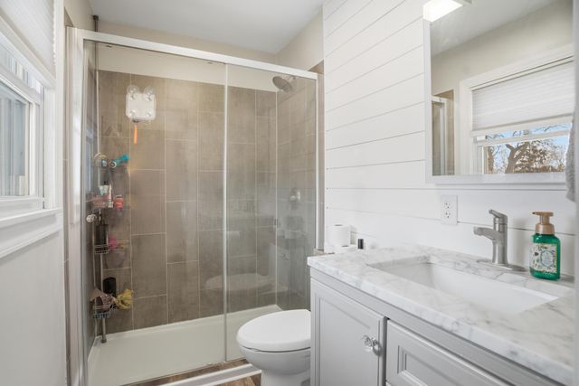 4031 Roanoke Street SE, Prior Lake, MN 55372