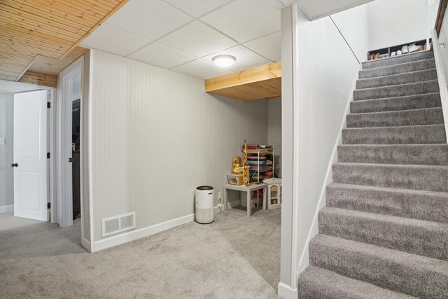 4031 Roanoke Street SE, Prior Lake, MN 55372