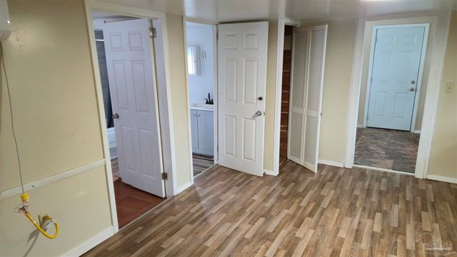 2813 N F St, Pensacola, FL 32501