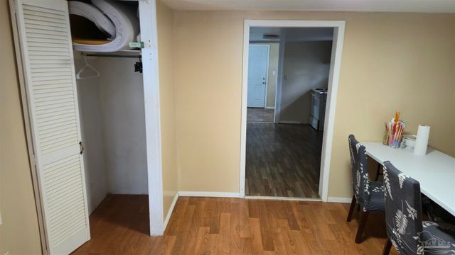 2813 N F St, Pensacola, FL 32501