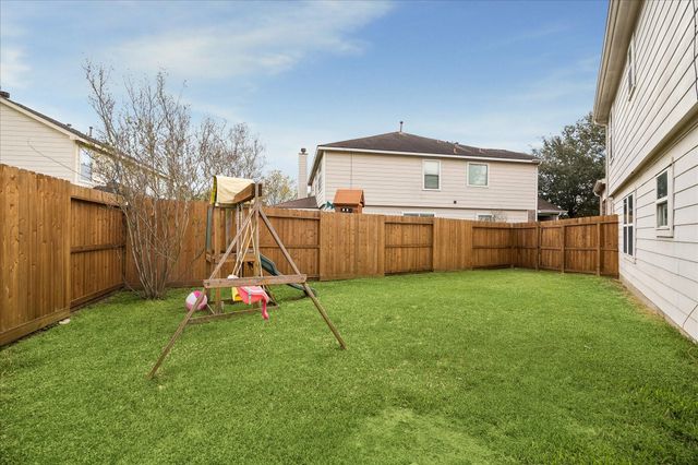 19818 Breezy Cove Court, Tomball, TX 77375