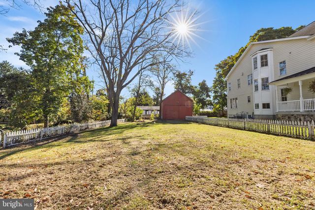 9 E COLLEGE AVE, Yardley, PA 19067
