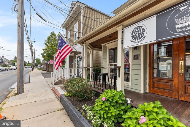 9 E COLLEGE AVE, Yardley, PA 19067