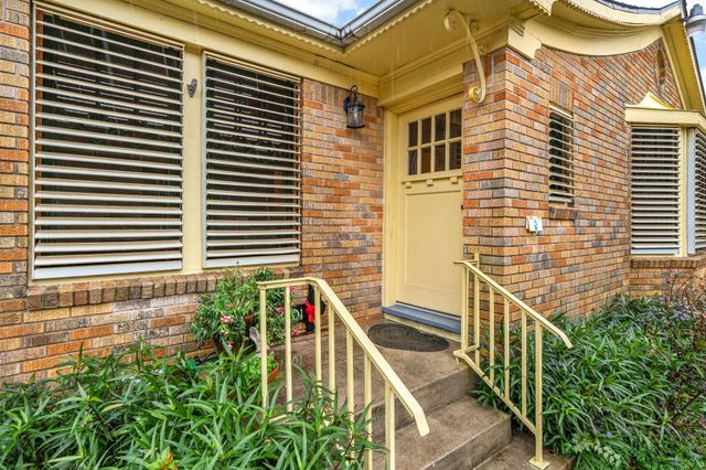 4901 Wharton Drive, Galveston, TX 77551