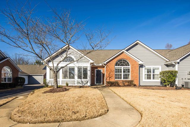 253 OAK BLUFF LN, Collierville, TN 38017