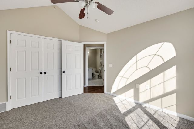 253 OAK BLUFF LN, Collierville, TN 38017