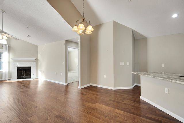 253 OAK BLUFF LN, Collierville, TN 38017