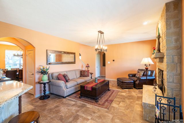 25719 Green River Drive, San Antonio, TX 78260