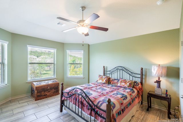 25719 Green River Drive, San Antonio, TX 78260