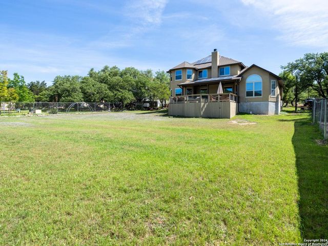 25719 Green River Drive, San Antonio, TX 78260