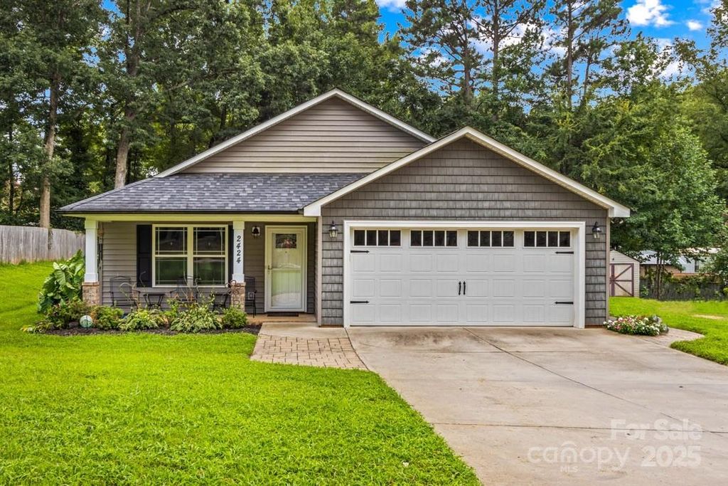 2424 Glenwood Street, Kannapolis, NC 28083