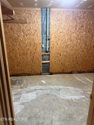 125 Andrea Drive, Maryville, TN 37804