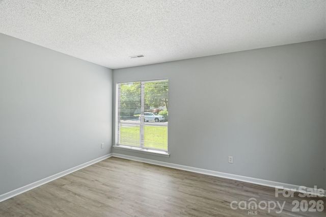 11813 Moonridge Drive, Charlotte, NC 28226
