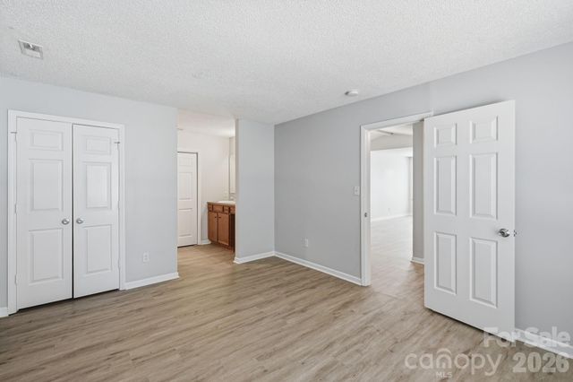 11813 Moonridge Drive, Charlotte, NC 28226