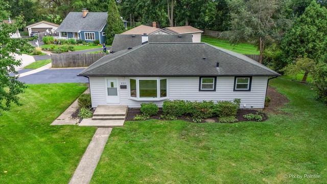 221 Sunset Terrace, Crystal Lake, IL 60014