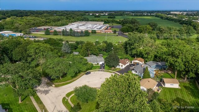 221 Sunset Terrace, Crystal Lake, IL 60014