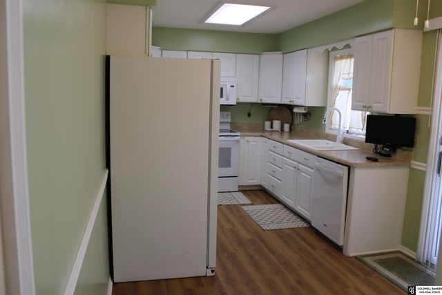 9604 S 24Th Street, Bellevue, NE 68147