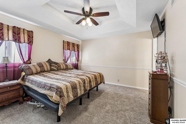 9604 S 24Th Street, Bellevue, NE 68147