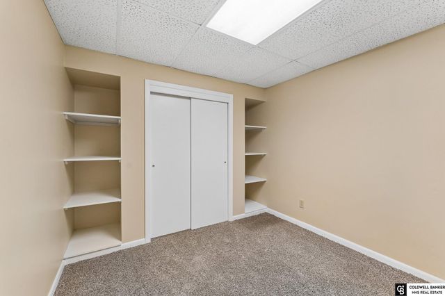 9604 S 24Th Street, Bellevue, NE 68147