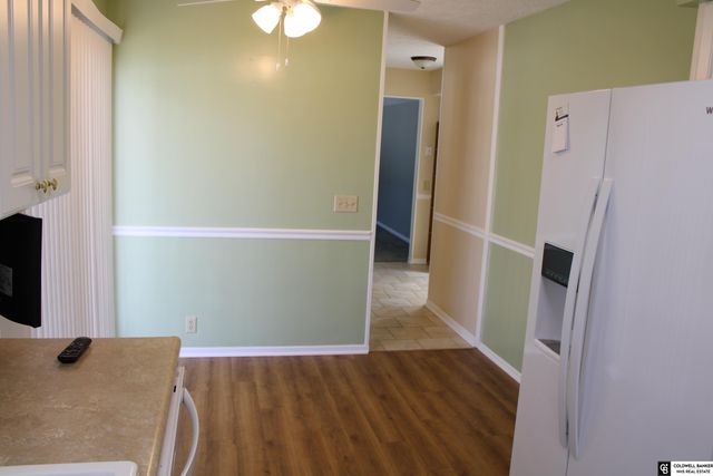9604 S 24Th Street, Bellevue, NE 68147
