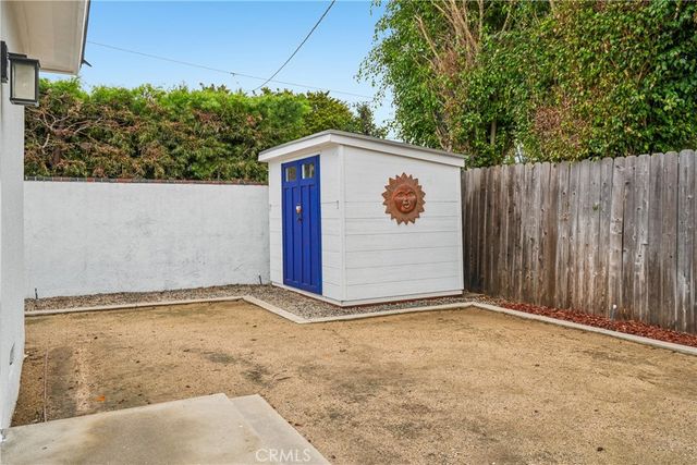 2346 Elden, Costa Mesa, CA 92627