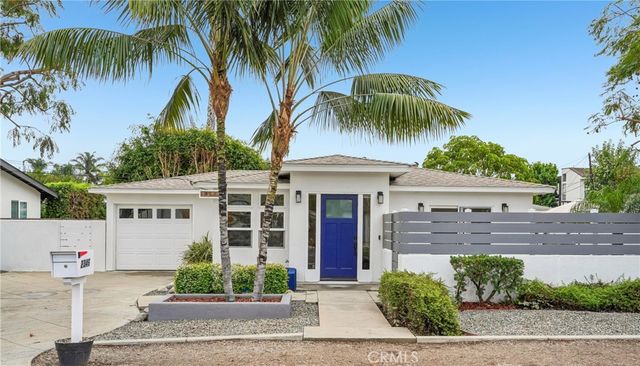 2346 Elden, Costa Mesa, CA 92627