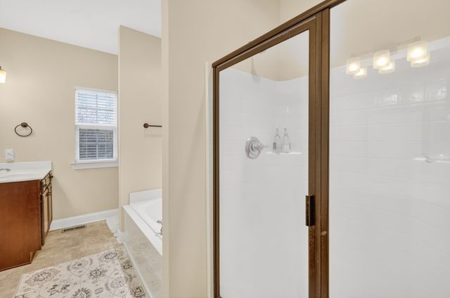 6630 Sunnywood Dr, Nashville, TN 37211