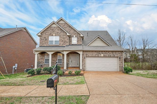 6630 Sunnywood Dr, Nashville, TN 37211