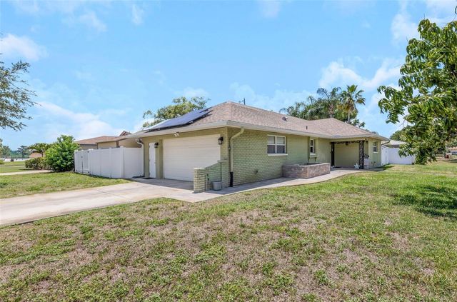 2465 BURNICE DRIVE, Clearwater, FL 33764