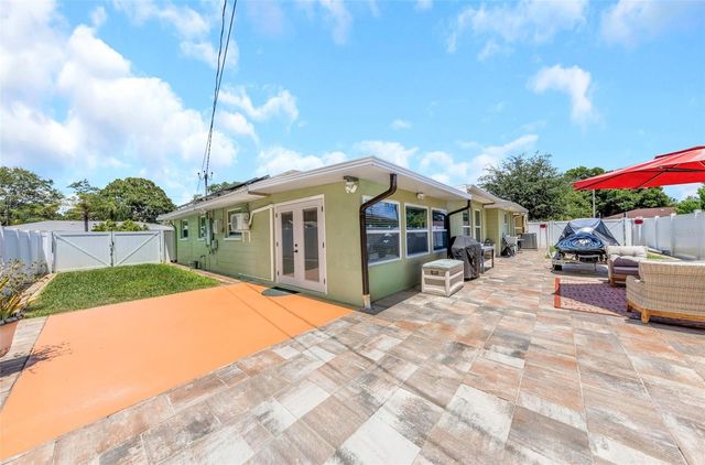 2465 BURNICE DRIVE, Clearwater, FL 33764